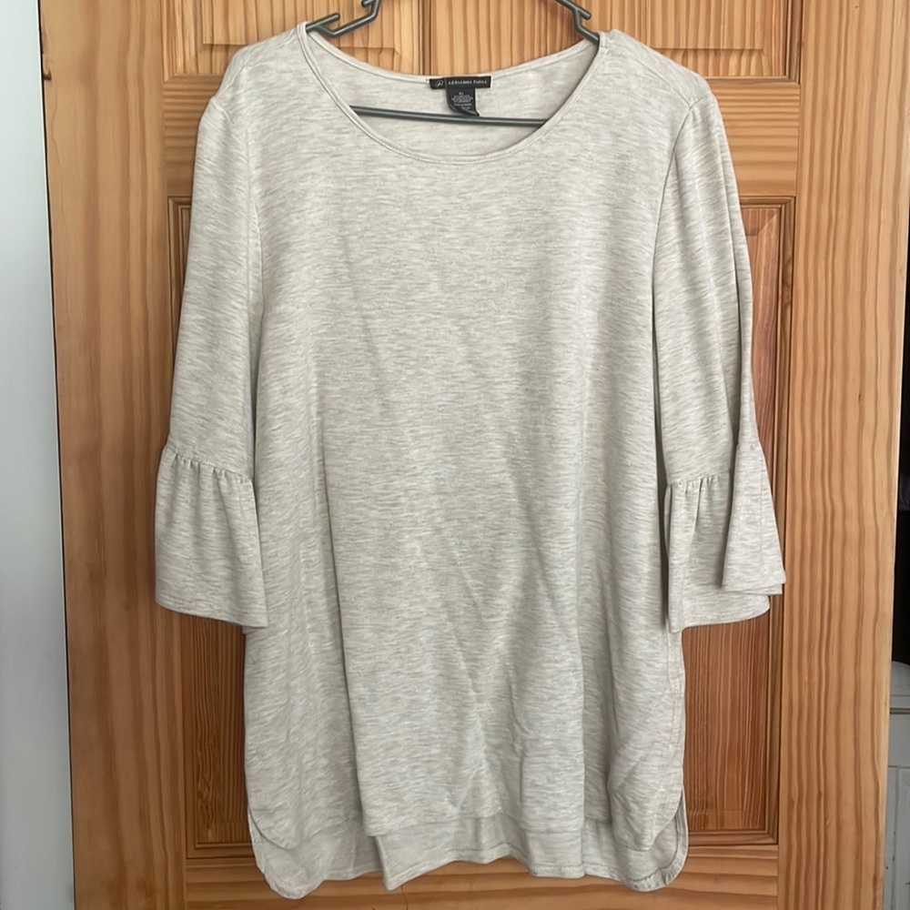 Woman’s blouse